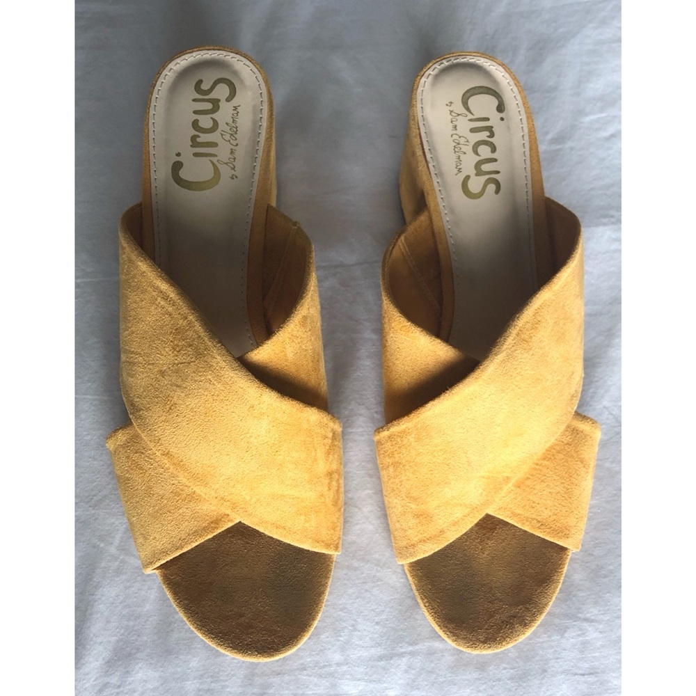 Circus by Sam Edelman suede crisscross heel